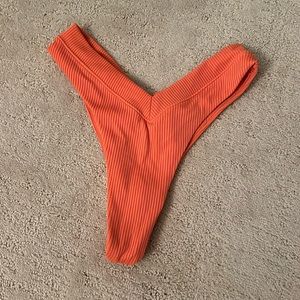 One one swim bikini bottom. Size S